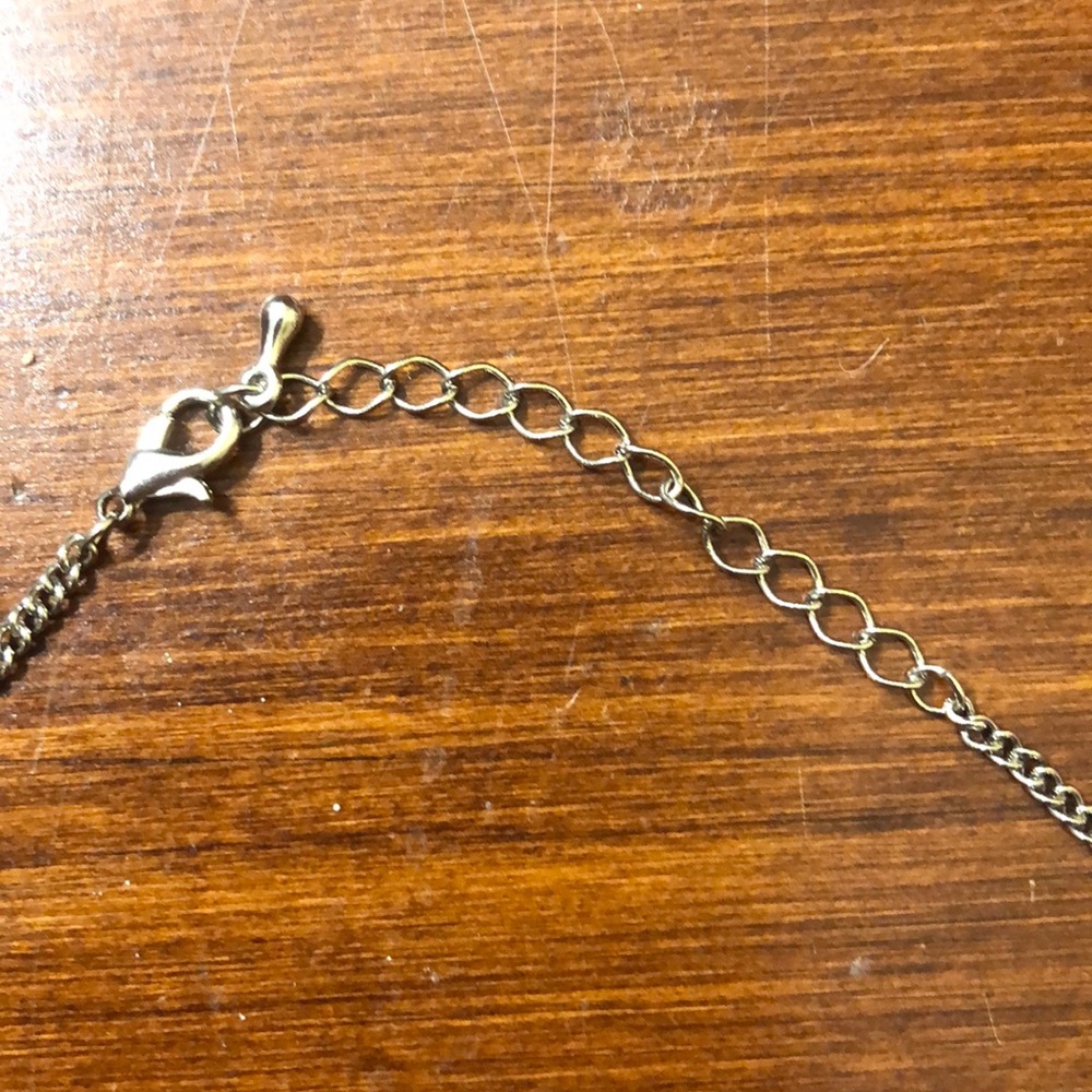 Princess Key Necklace - Picture 4 of 4